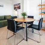 La Le With Big Terrace Apartman
