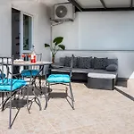 Apartman La Le With Big Terrace *